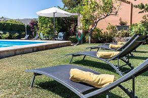 Villa - 4 Bedrooms with Pool and WiFi - 103166