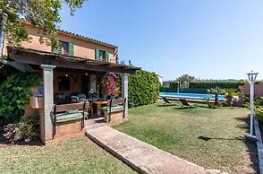 Villa - 4 Bedrooms with Pool and WiFi - 103166