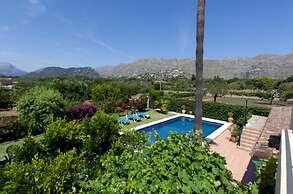 Villa - 4 Bedrooms with Pool and WiFi - 103167