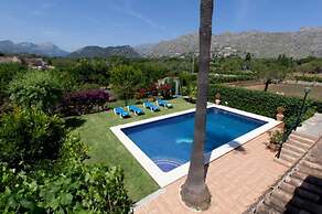 Villa - 4 Bedrooms with Pool and WiFi - 103167