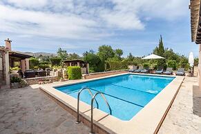 Villa - 3 Bedrooms with Pool - 103173