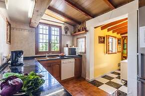 Villa - 3 Bedrooms with Pool - 103173