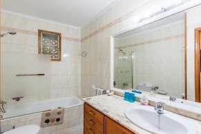 Villa - 3 Bedrooms with Pool - 103173