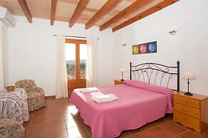 Villa - 4 Bedrooms with Pool and WiFi - 103183