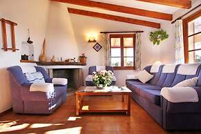 Villa - 2 Bedrooms with Pool and WiFi - 103214