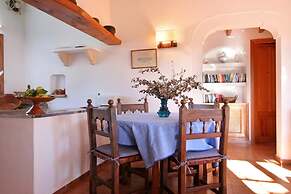 Villa - 2 Bedrooms with Pool and WiFi - 103214