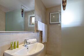 Apartment - 1 Bedroom with Pool and WiFi - 103217