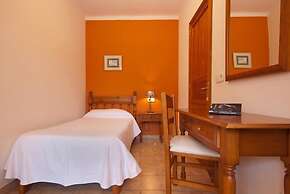 Apartment - 2 Bedrooms with Pool and WiFi - 103218