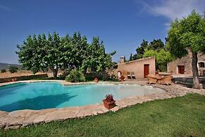 Villa - 5 Bedrooms with Pool and WiFi - 103224