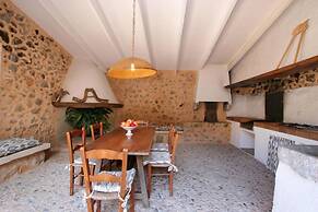 Villa - 5 Bedrooms with Pool and WiFi - 103224