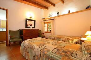 Villa - 4 Bedrooms with Pool - 103228