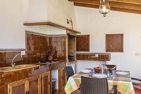 Villa - 2 Bedrooms with Pool and WiFi - 103235