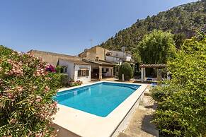 Villa - 2 Bedrooms with Pool and WiFi - 103235