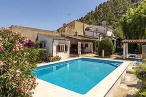 Villa - 2 Bedrooms with Pool and WiFi - 103235