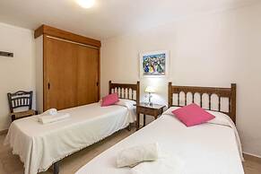 Villa - 2 Bedrooms with Pool and WiFi - 103235