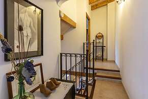 Villa - 2 Bedrooms with Pool and WiFi - 103235