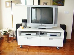 Apartment - 2 Bedrooms with Pool - 103403