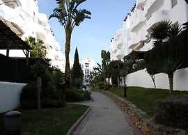 Apartment - 2 Bedrooms with Pool - 103433
