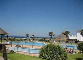 Apartment - 2 Bedrooms with Pool - 103433