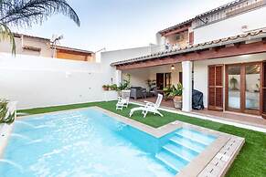 House - 3 Bedrooms with Pool and WiFi - 107616