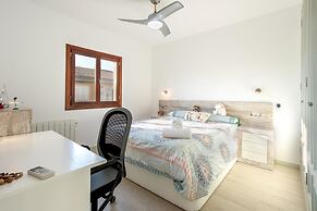 House - 3 Bedrooms with Pool and WiFi - 107616