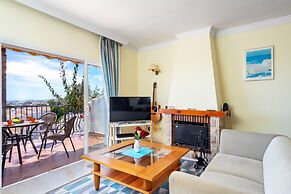 Apartment - 2 Bedrooms with Pool and WiFi - 107865