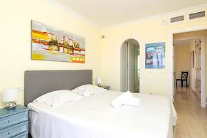 Apartment - 2 Bedrooms with Pool and WiFi - 107865