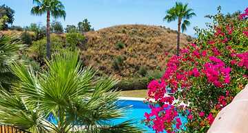 Apartment - 2 Bedrooms with Pool and WiFi - 107865