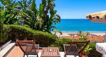 Villa - 4 Bedrooms with Pool, WiFi and Sea views - 107880