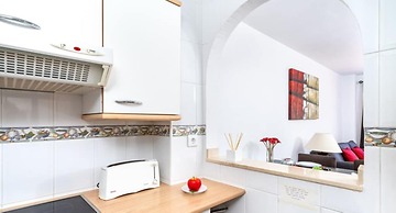 Apartment - 2 Bedrooms with Pool and WiFi - 107884