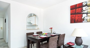 Apartment - 2 Bedrooms with Pool and WiFi - 107884