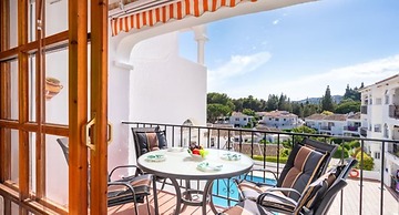 Apartment - 2 Bedrooms with Pool and WiFi - 107885