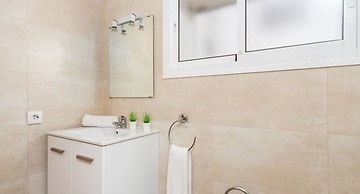 Apartment - 2 Bedrooms with WiFi - 107887