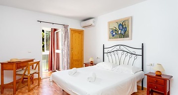 Apartment - 2 Bedrooms with WiFi - 107887