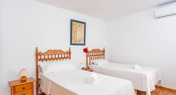 Apartment - 2 Bedrooms with WiFi - 107887