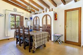 Villa - 2 Bedrooms with Pool and WiFi - 107924