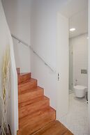 Liiiving - Downtown & Riverside Balcony