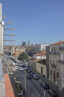 Liiiving - Downtown & Riverside Balcony