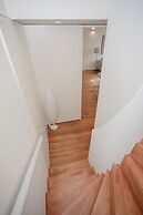 Liiiving - Downtown & Riverside Balcony