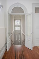 Liiiving - Downtown & Riverside Balcony