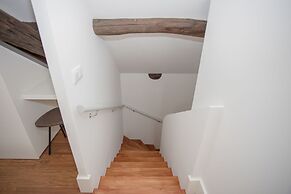 Liiiving - Downtown & Riverside Balcony