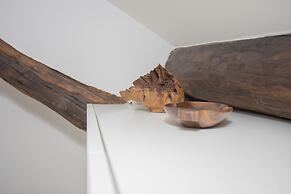 Liiiving - Downtown & Riverside Balcony