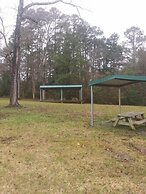 Whispering Creek Lodging & RV Resort