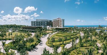 Mövenpick Resort Waverly Phu Quoc