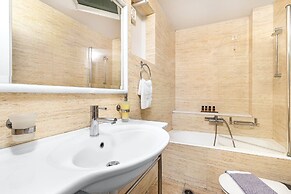 Sun Beach Apartments