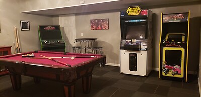 2809fb 4-bed Disney Area Pool Home Games Room, Spa