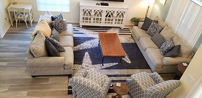 2809fb 4-bed Disney Area Pool Home Games Room, Spa