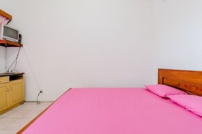 Adinda Beach Hotel and Villa