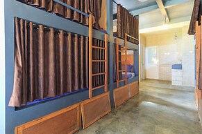 Hostel Bukit Sangcure