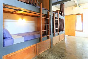 Hostel Bukit Sangcure
